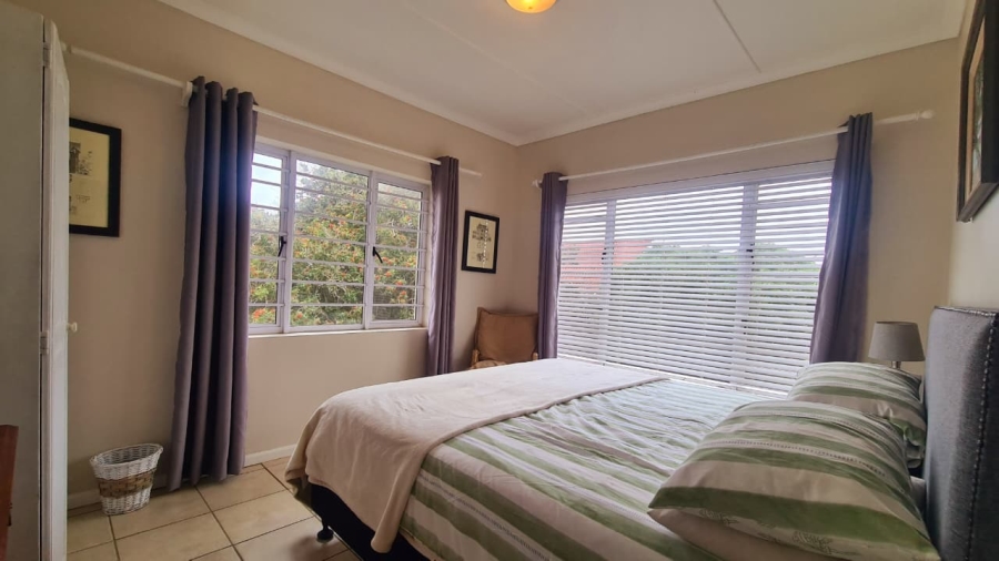 5 Bedroom Property for Sale in Merryhill Eastern Cape